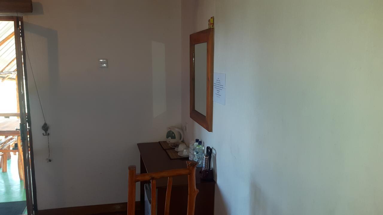艾拉竹屋酒店 埃拉 外观 照片